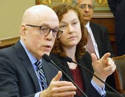 House Democratic Leader Greg Harris announces retirement plans