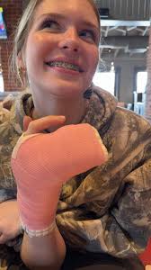 Kim Rushing it's probably your birthday tomorrow or the 5th 😂❤️ see you  soon! 🎊🎉HAPPY BIRTHDAY probably tomorrow though