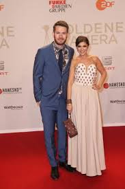 german glamour bei der goldenen kamera die top und flops vom red carpet brautjungfernkleid glamour hollywood glamour