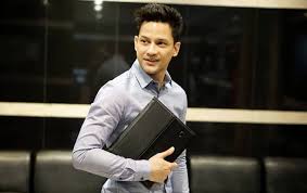 Cek terus juga toko lucky perdana untuk update produk, kode. Foto Selfie Bareng Sonny Septian Fairuz A Rafiq Lucky Perdana Ikut Nyaleg Di Pemilu 2019