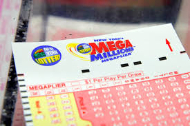 Mega millions is one of america's two big jackpot games, and the only one with match 5 prizes up to $5 million (with the optional megaplier). Mega Millions Powerball Jackpots Both Top 300 Million As 2017 Draws To A Close