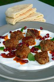 Boulettes A La Sauce Harissa Et Yaourt I Grec