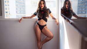 Cleo pires ayrosa galvão is a brazilian actress and singer. Cleo Pires Choca A Web Ao Revelar Idade Que Perdeu Virgindade Uma Crianca Bh Fama