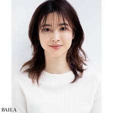 顔立ち4タイプ別診断 私に似合うフェミニンスタイルを探せ baila フェミニン 顔立ち スタイル