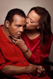 That's why lonnie is calling on members of the public to take part in ali 75, a campaign of public service in honor of the boxing. Photo Albums The Alis And Me