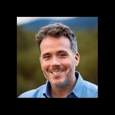 644: The Hidden Psychology Behind Every Financial Decision You Make with  Dr. Daniel Crosby: Why do we both crave money and resent it? Why do some  people sabotage their financial futures in
