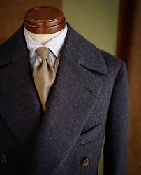 With its fat peak lapels and classic camel colorway it's practically begging to be paired with a cuban cigar and silk pjs. Pin On Abbigliamento Invernale