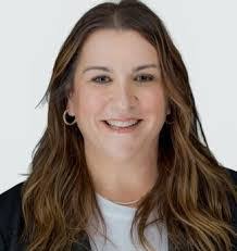 Anna Catlin's Instagram, Twitter & Facebook