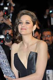 En eskiden en yeniye ve gelecek projelerine kadar marion cotillard. Marion Cotillard Its Only The End Of The World Premiere At 2016 Cannes Film Festival 04 Gotceleb