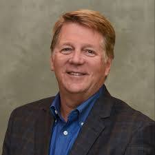 Tom Squires's Instagram, Twitter & Facebook