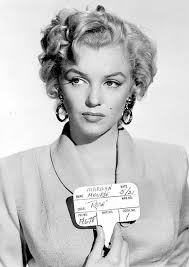 pin von cherry cola auf marilyn monroe 02 marilyn monroe frisuren norma jeane marilyn monroe