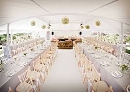 The huge balloons will add a bit of a wow for weddings or parties! Wedding Decorations 18 Amazing Wedding Tent Decoration Ideas You Will Like It Tent Rentals Near Me 1000sku Com