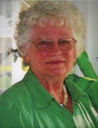 Helen Pirtle's Instagram, Twitter & Facebook