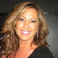 Tracy Paredes's Instagram, Twitter & Facebook