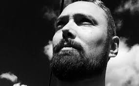 Vom Techniker zum Unternehmer und Skydiver mit Charity Power