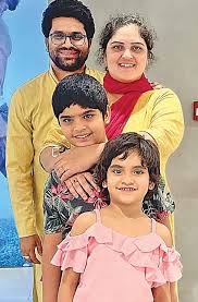 అప్పు చేసినా పర్లేదు..పాట చరిత్రలో నిలిచిపోవాలనుకున్నా'