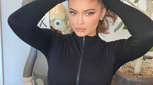 Kylie jenner has a 'boys' room' stocked with issues of playboy in her house. Verruckt Das Ist Kylie Jenners Lieblingsraum Im Haus Promiflash De