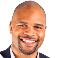 Wendell Hunter's Instagram, Twitter & Facebook