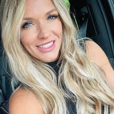 Katie Garrison's Instagram, Twitter & Facebook