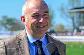 Red Giant Shuttling to New Zealand