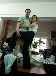 Cererea de transcriere,se adreseaza primariei localitatii in raza careia isi are domiciliul au avut vreodata domiciliul,iar daca nu au avut vreodata domiciliul in romania,la primaria sectorului 1 bucuresti. DezmÄƒÈ› La PrimÄƒria Sectorului 3 Directorii Lui NegoiÈ›Äƒ Chefuri Pe Mese Cu Whisky È™i È™ampanie