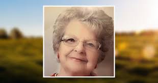 Edna Sizemore's Instagram, Twitter & Facebook