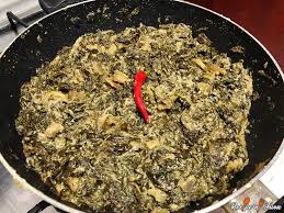 Laing Recipe Taro Leaves In Coconut Milk In 2020 Laing Recipe Recipes Cooking Recipes