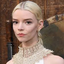 Anya Taylor-Joy says she is a 'gamer' now after preparing for Princess  Peach role in The Super Mario Bros Movie