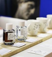 Hellenist Paris: la collection Mythologie s'enrichit d'un nouveau chapitre  au printemps ~ Critiques de Parfums