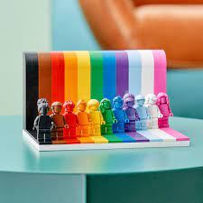 Lego fans can build castles, jungles and entire town centers with the right set of bricks. Lego On Twitter We Re Super Excited To Reveal Our New Set Lego Everyone Is Awesome Because We Celebrate Every Lego Builder Lego Everyoneisawesome Https T Co V4yzmynnah