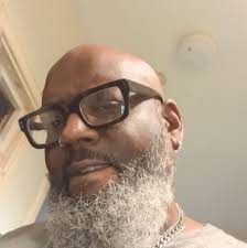 These shortbody redtail catfish are over 6 years old—and built like  basketballs!” #aquarium #Aquariumfish #monsterfish #monsterfishkeepers  #redtailcatfish #catfish