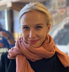 Nora Daniels's Instagram, Twitter & Facebook