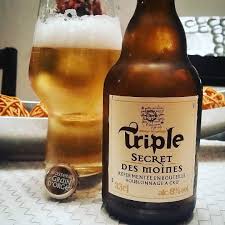 A Tripel Is Not A Bad Companion To Chill Out At Night Decent Stuff Beer Corona Beer Bottle Corona Beer