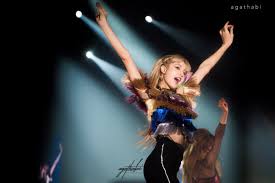 Ota yhteyttä sivuun blackpink_malaysia messengerissä. Lisa Lalisa Manoban At Blackpink Concert Malaysia Blackpink Live Performance Lisa Blackpink Lalalalisa M Blackpinklis Blackpink Concert Thailand Princess