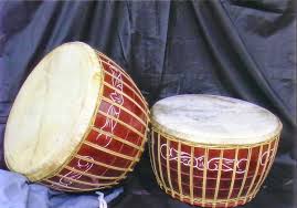 Mendapati sangat banyaknya jumlah alat musik tradisional, dapat kita simpulkan bahwasanya negara indonesia sangat kaya akan kebudayaannya. Kenali 17 Alat Musik Khas Jambi Yang Sayang Untuk Dilewatkan