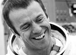 3': HIKLNG=WU\ZUU:?a@p@g@f@k";M 01362 3': HIKLNG=WU\ZUU:?a@p@g@f@k";M 01362  50 ans