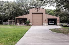The steel barns at carports outlet of texas are engineered to do exactly that and so much more. Metal Barn With Living Quarters Texas Google Search Barn With Living Quarters Shop With Living Quarters Garage With Living Quarters