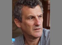 Dr. Juan Luis Mendívil: “Reacciones depresivas y trastornos del espectro  ansioso, cuadros más frecuentes en los médicos en la pandemia”