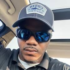 Avery P. Rucker (@ruck18)