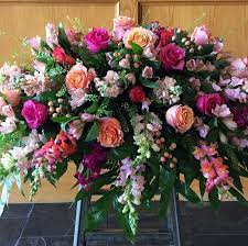 Shades Of Pink And Coral Pink Flower Arrangements Funeral Flower Arrangements Funeral Floral