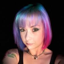 Becky Wallis (@beckywallis)