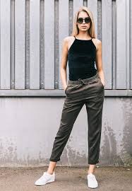 Bonjour mes swagos, ahhh le jogging ! Mode Comment Porter Le Chino L Ete Defshop France Blog