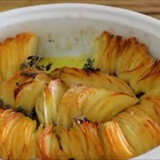 Les Meilleures Pommes De Terre Roties Croustillantes Delices De Cuisine Pommes De Terre Roties Pomme De Terre Recettes De Cuisine