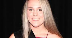 2019 Cranberry Queen Allison Hennick says farewell