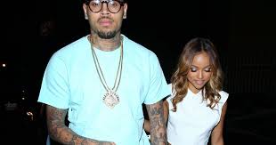 Скачай chris brown girlfriend graffiti 2009 и chris brown feat lupe fiasco girlfriend. Watch Chris Brown S Girlfriend Karreuche Tran Break Down As She Admits She S Fighting A Battle With Rihanna Mirror Online