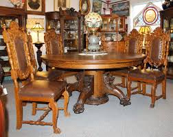 Antique Round Oak Dining Table With Carved Lion Headed And Claw Feet Round Oak Dining Table Antique Dining Tables Dining Table