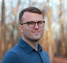 Dane Burford's Instagram, Twitter & Facebook