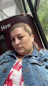 Amber Thelen's Instagram, Twitter & Facebook