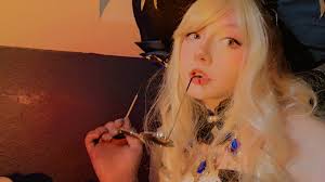 Navia✨☂️ 💛#NaviaCostume 🛒🔗 https://bit.ly/3sUORYi Wig：EWIG0850LMX Shoes:  CSSS0455LMX #Fontaine #genhinimpactcosplay #genshincosplay #gamecosplay  #cosplay #Navia #Naviacosplay #npccosplay #cosplaygirl #ezcosplay  #GenshinImpact