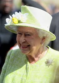 Queen greeted by thousands of royal fans at Windsor Castle to celebrate  90th birthday